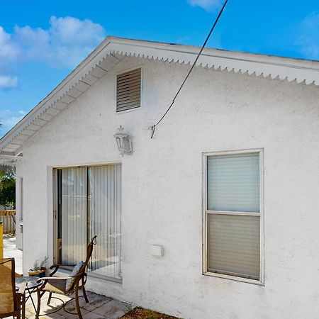 Linda'S Cozy Cottage "C" Laguna Beach Exterior photo